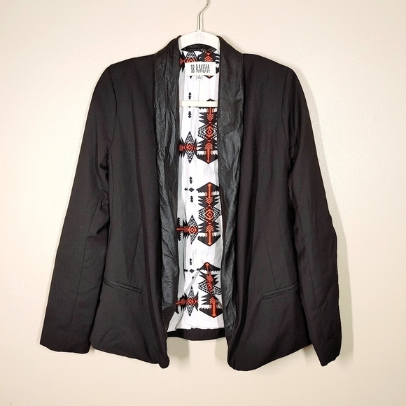 BB Dakota Black Faux Leather Lapel Open Front Blazer Size 4 - Picture 14 of 14